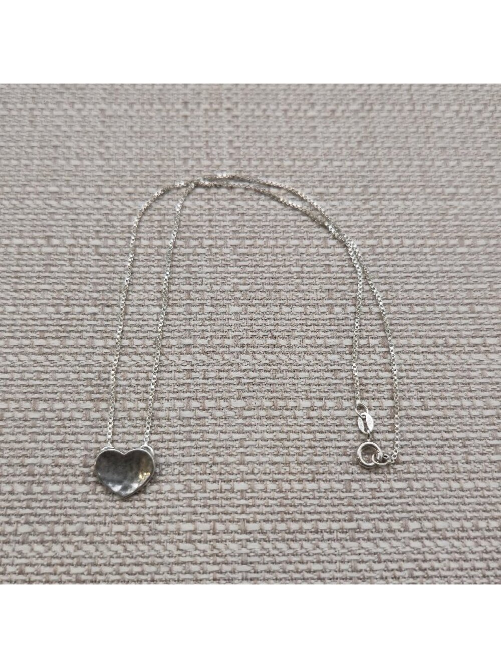 15 Inch Sterling Silver Hebrew Ahava Love Heart Pendant Necklace A8748